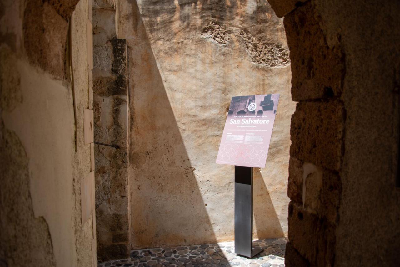 Отель San Salvatore Monastery